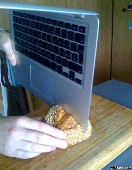 Mac-mac-apple-funny.jpg