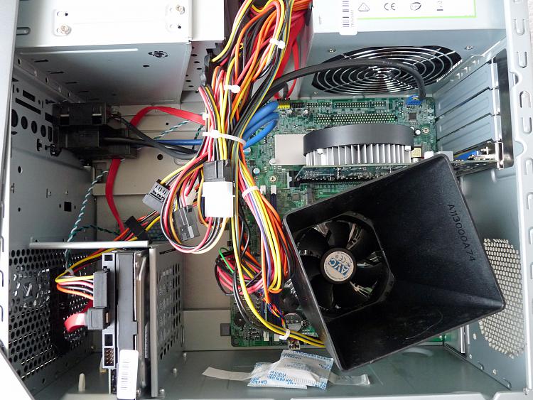 Hot Swap and fitting second Hard Drive-full-view.jpg