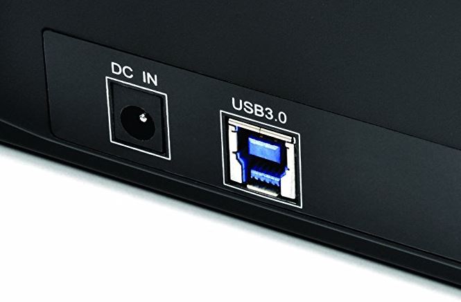 Does anyone recognise this connector? (USB? DisplayPort?)-capture.jpg