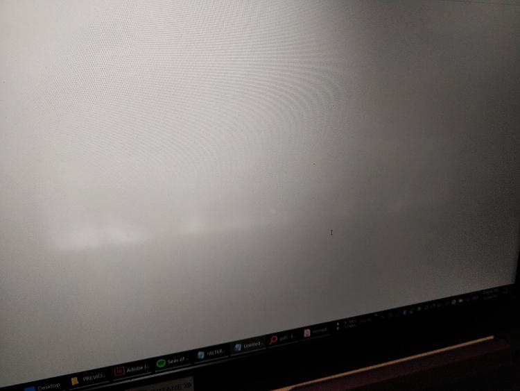 White blotches arranged linearly on the laptop screen-img_20190615_200056.jpg