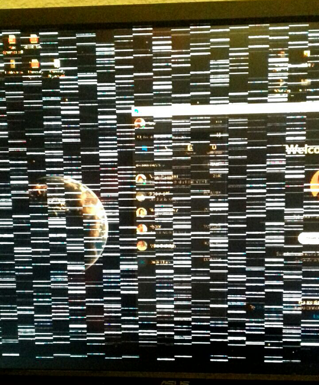 Playing a game then my monitor went crazy, whats the cause?-screenissue.png