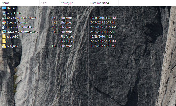 Desktop view has become the view of a folder-desktopasfolder170223_.png