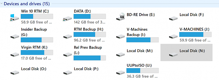 File Explorer Missing Disk Space Readout From Drives With Long Names-2017-10-24_16h11_21.png