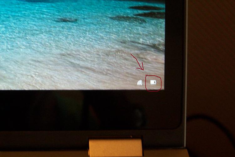 Is there a way to show battery status on the lock and logon screens?-100_5257.jpg