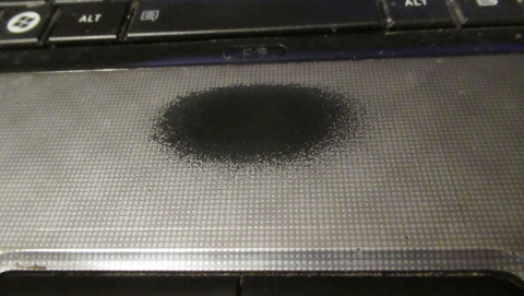 How to clean dirty laptop physically/cosmetically?-image.png