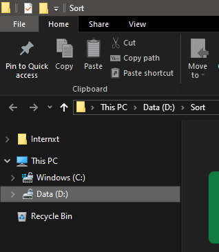 Can't delete folder from File Explorer-capture.png