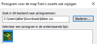 Can subfolders get a recognizable icon on the total area?-fotos-zwarte-usb2.jpg