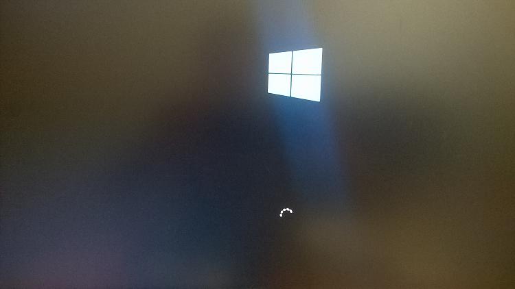 My pc is stuck at this screen-wp_20160604_001.jpg