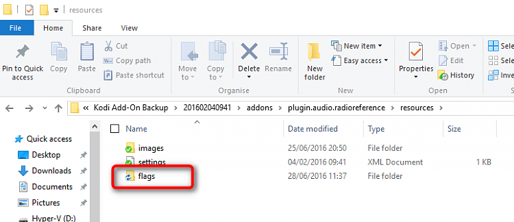 Empty folder message for non-empty folder by Windows 10-2016_06_28_09_38_384.png