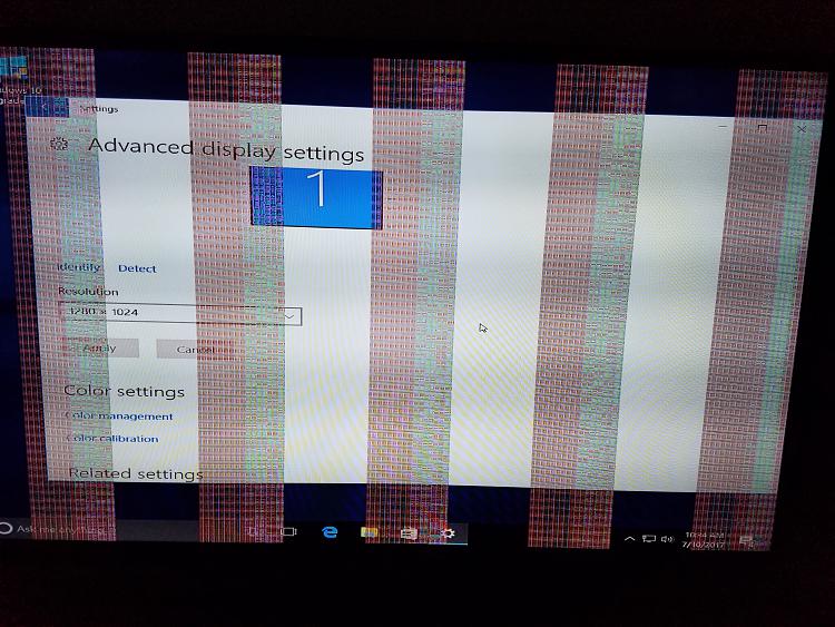Artifacts on screen. Screen goes black-20170710_133414.jpg