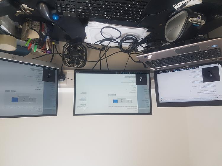 Adding a third monitor - 3rd monitor not detected-20190506_085942.jpg