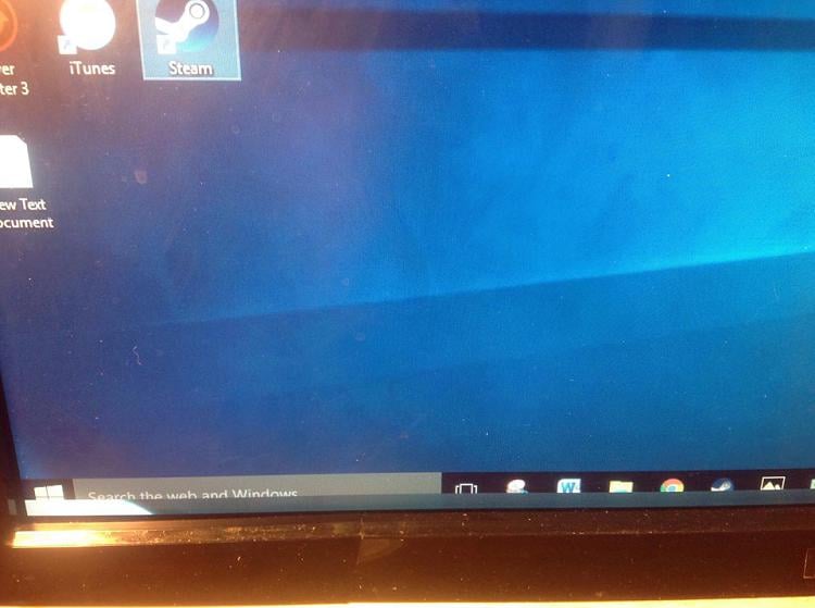 windows bottom of screen cut off