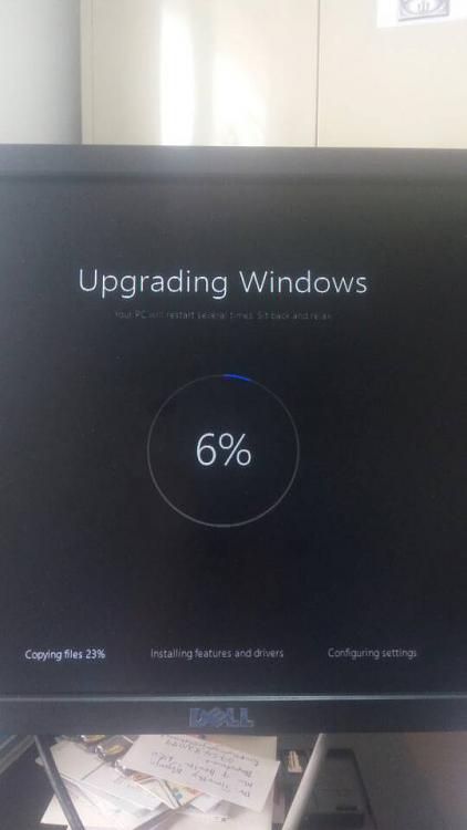 Windows 10 upgrade failing and restoring back win 7-upgrading.jpg