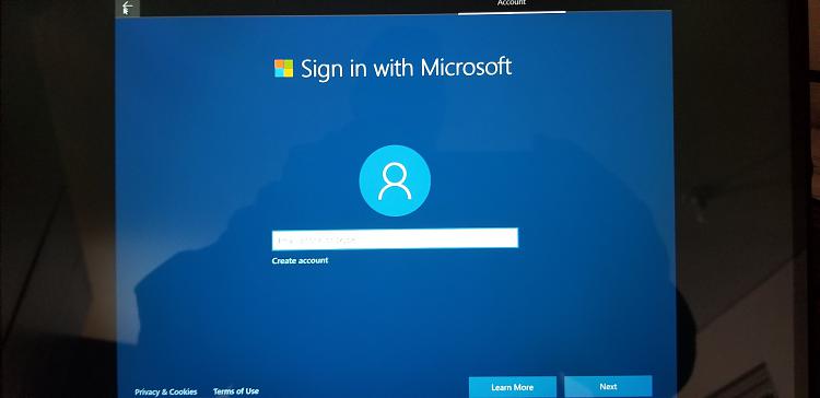Microsoft account required at initial setup - no way to bypass-191130-widows-10-login-required.jpeg