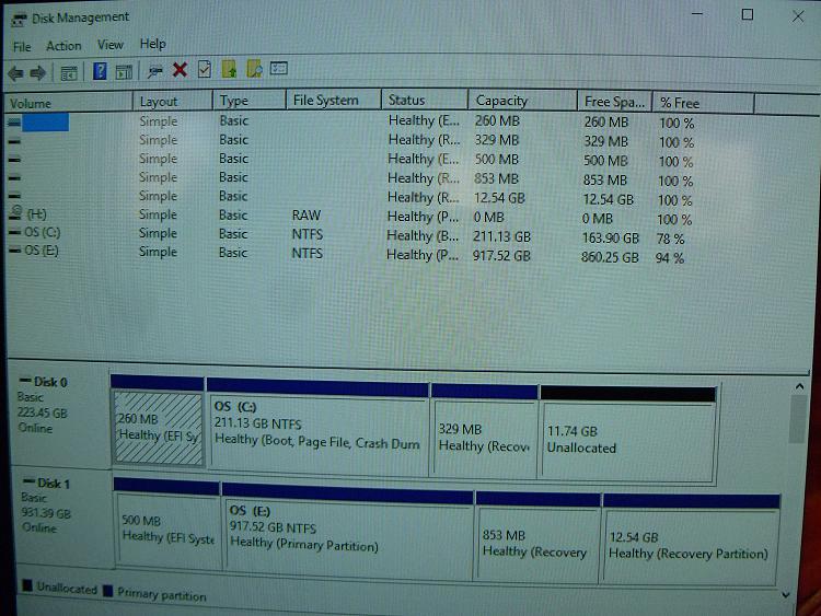 Cloned OS from HDD to SSD; good install? Have doubts-p1040941.jpg
