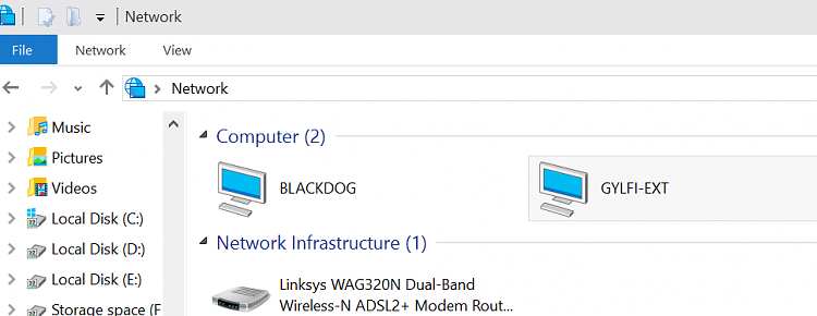 Windows 8.1 and W7  see W10 computer but cant access files-network3.png