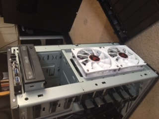 Powering Case fans from PSU only???-frontcasefans.jpg