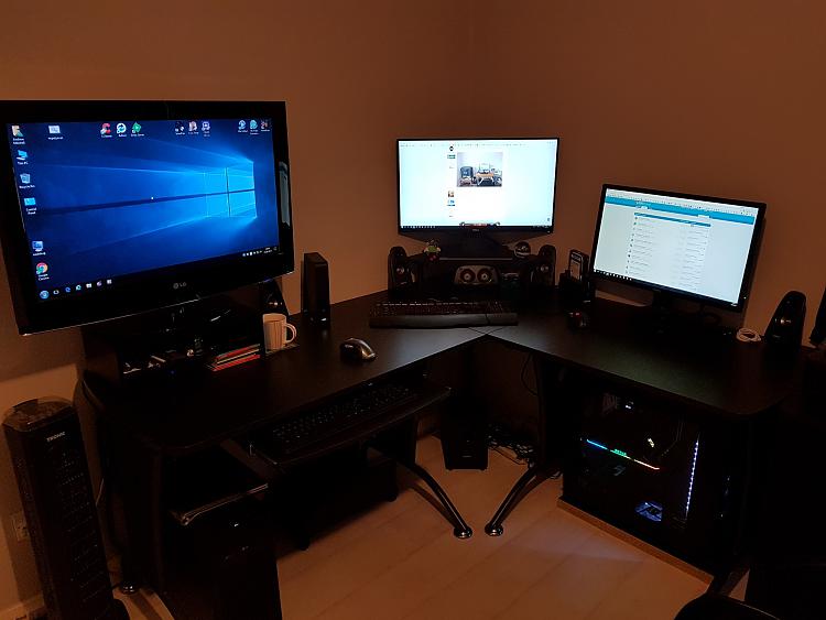 Show off your computer setup-20170815_204915.jpg