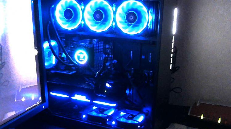 Show off your PC!-win_20171125_16_23_27_pro.jpg