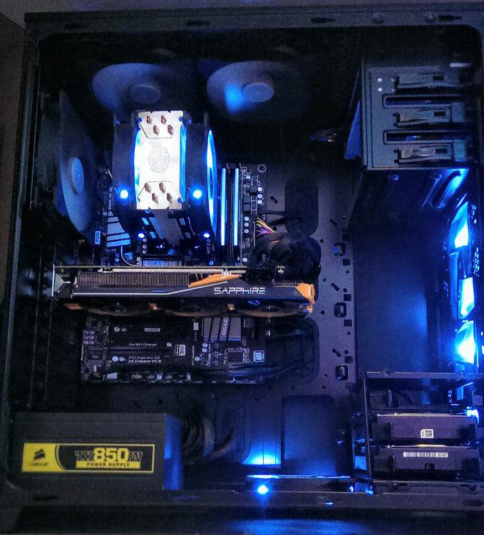 Show off your PC [2]-case-4.jpg