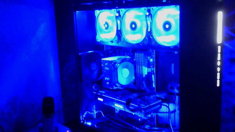 Show off your PC [2]-win_20161230_22_02_20_pro.jpg