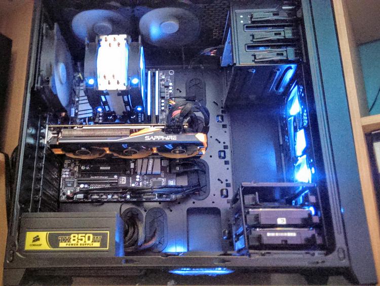 Show off your PC!-case-2.jpg