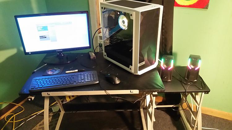 Show off your PC [2]-20210418_220152.jpg