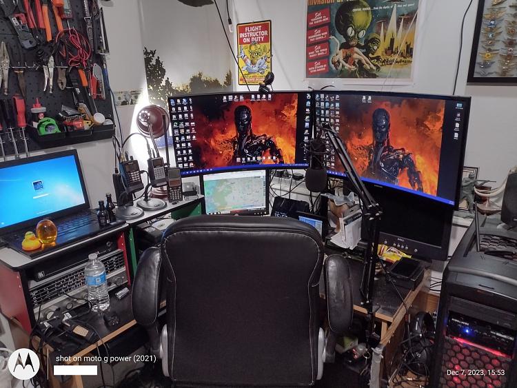 Show off your PC [2]-man_cave2.jpg