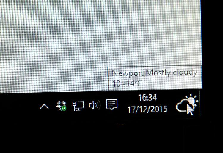 Weather app in notification area-w10-weather-2-crop.jpg