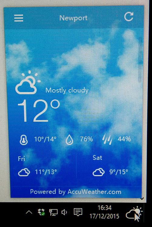 Weather app in notification area-w10-weather-3-crop.jpg