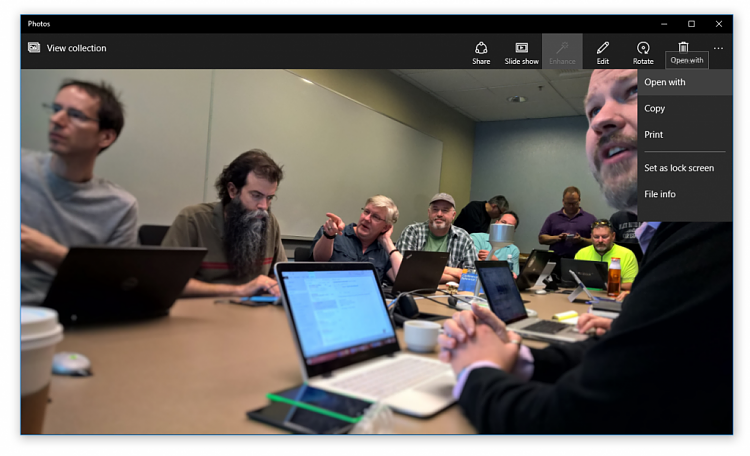 Announcing Windows 10 Insider Preview Build 10158 for PCs-photos-app-1024x622.png