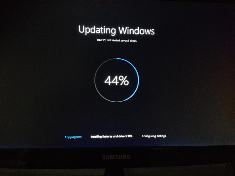 Cumulative Update for Windows 10 Version 1511 KB3140741-img_0520.jpg