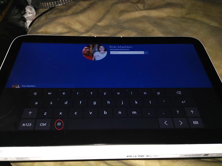 New button on touch screen keyboard for lockscreen build 10049-img_2700.jpg