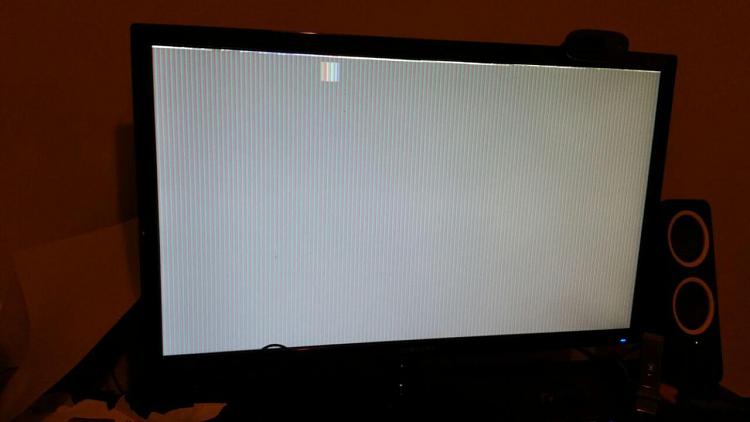 Warning!  new windows update causes blank  screen!-photo_2017-10-13_17-58-26.jpg