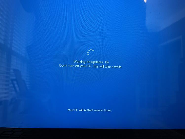 Windows 10 Laptop stuck in update upto 3 hours then rollsback update-windowserror.jpg